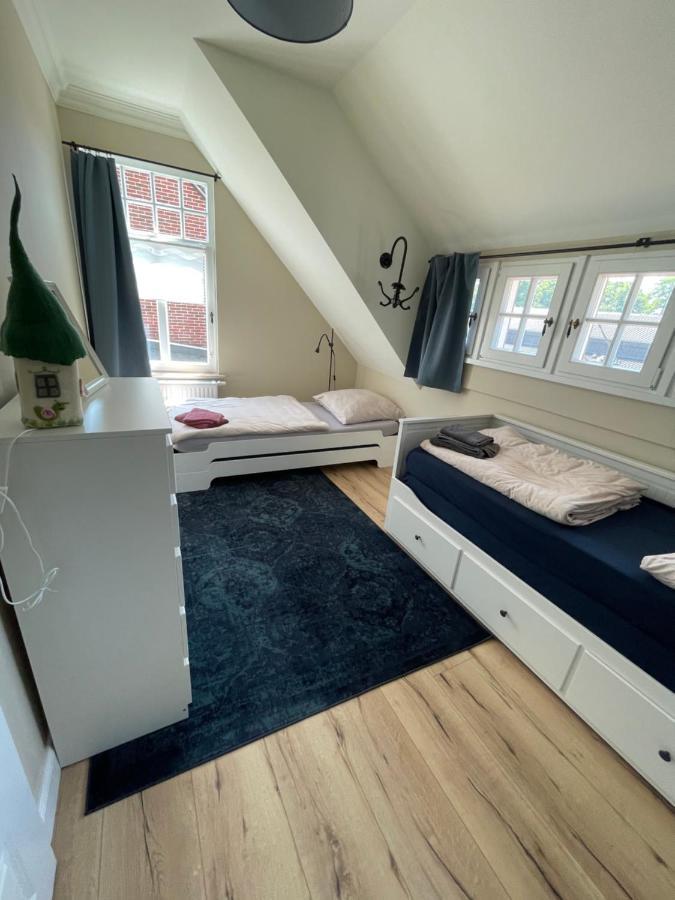 Luxus Lindenhof Apartments -Ferienwohnungen In Friesland An Der Nordsee Am Naturschutzgebiet Urwald Neuenburg  Экстерьер фото